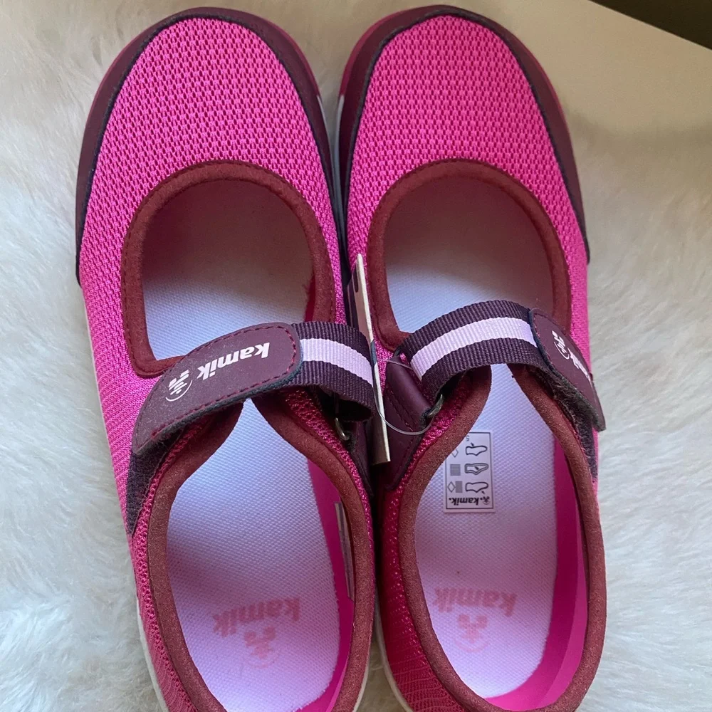 Kamik Pink and Dark Raspberry Mary Jane Flats